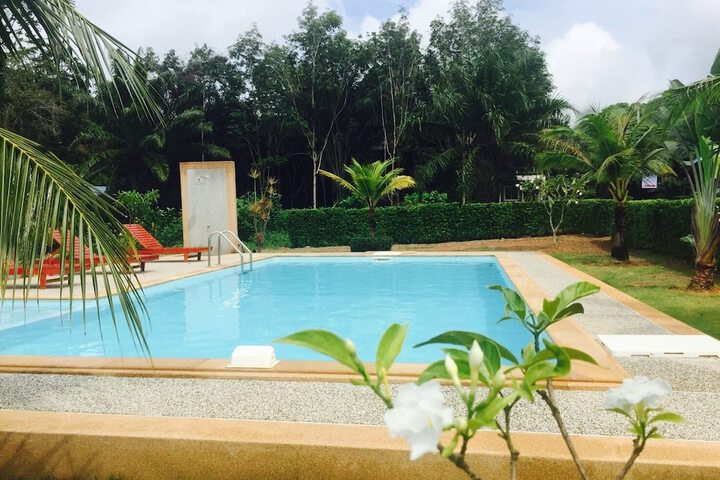 Pool 65 of 84