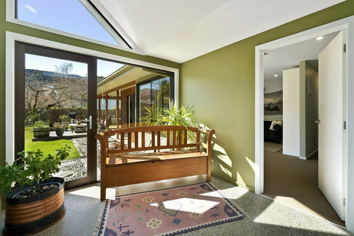 Terrace/Patio 6 of 14