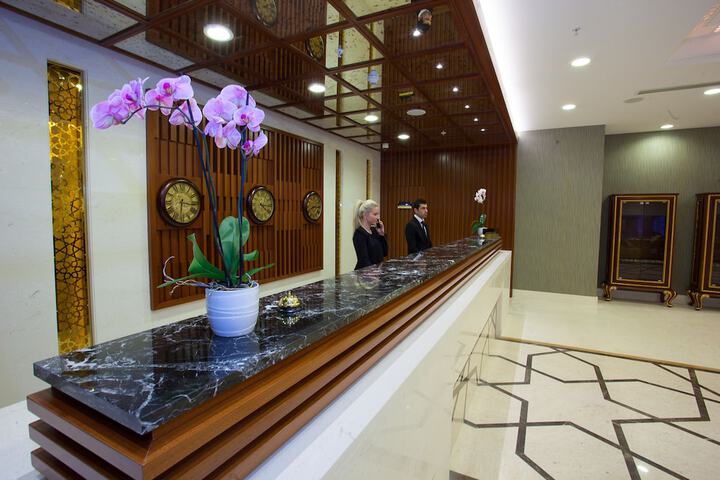 Hotel Interior 4 of 85
