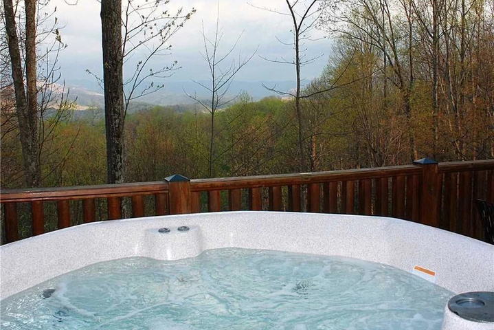Pool 10 of 21