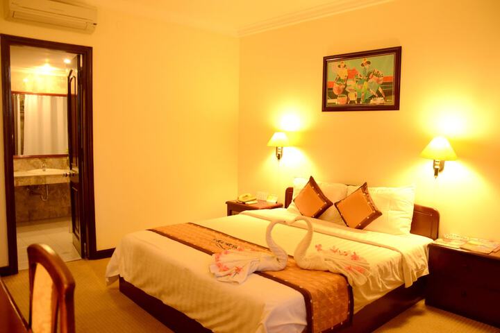 Room 7 of 35