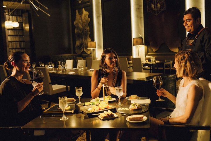 Dining 130 of 160