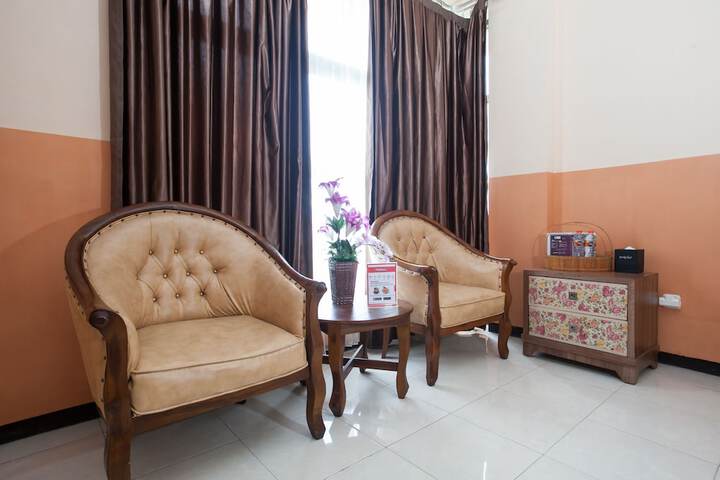 Room 9 of 21