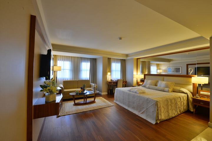 Room 10 of 57