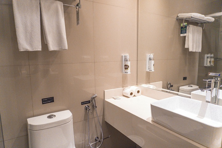 Room 19 of 41