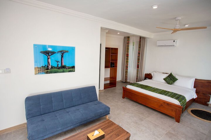 Room 15 of 78