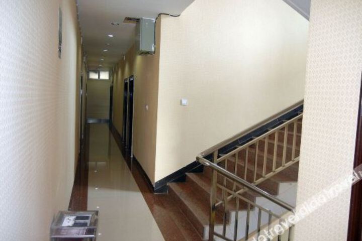 Hotel Interior 10 of 28