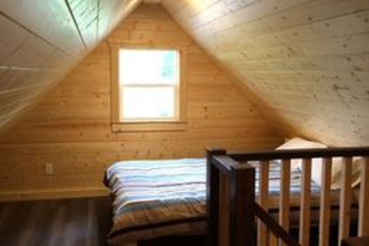 Room 9 of 23