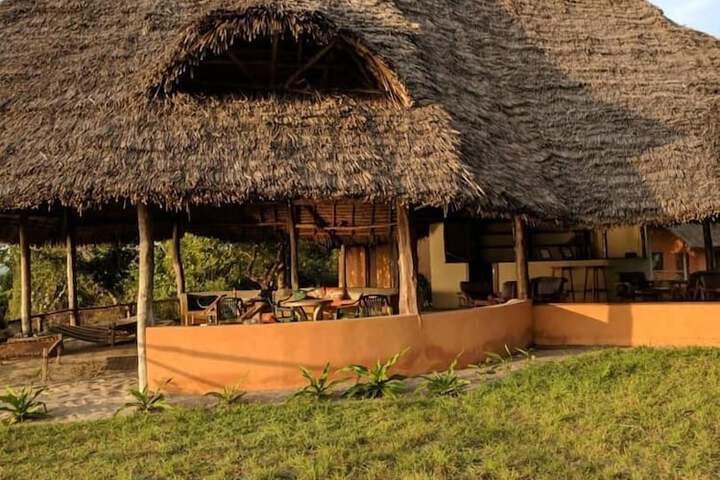 Kilindoni Sea View Bungalows