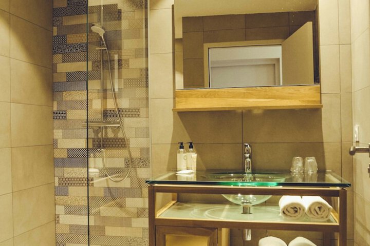 Bath Interior
