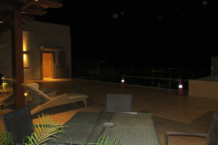 Pools & Facilities
