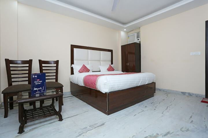 Room 14 of 31