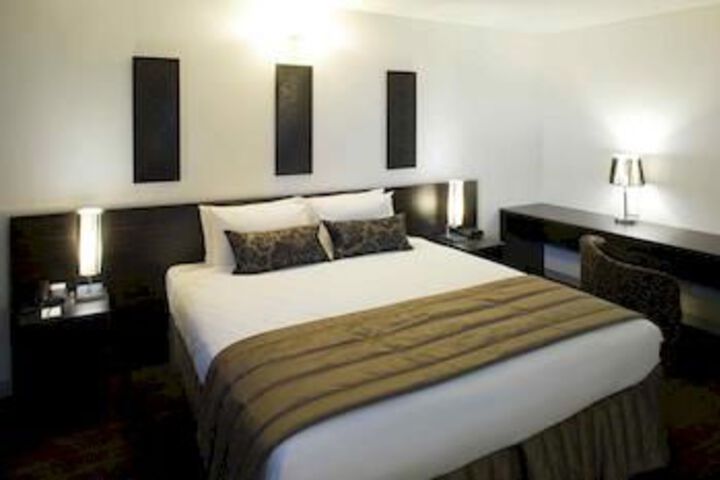 Room 5 of 44