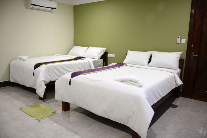 Room 5 of 44