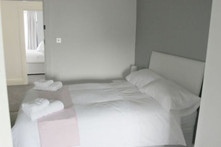 Room 8 of 15