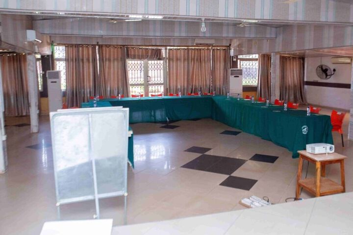 PICRONA HOTEL