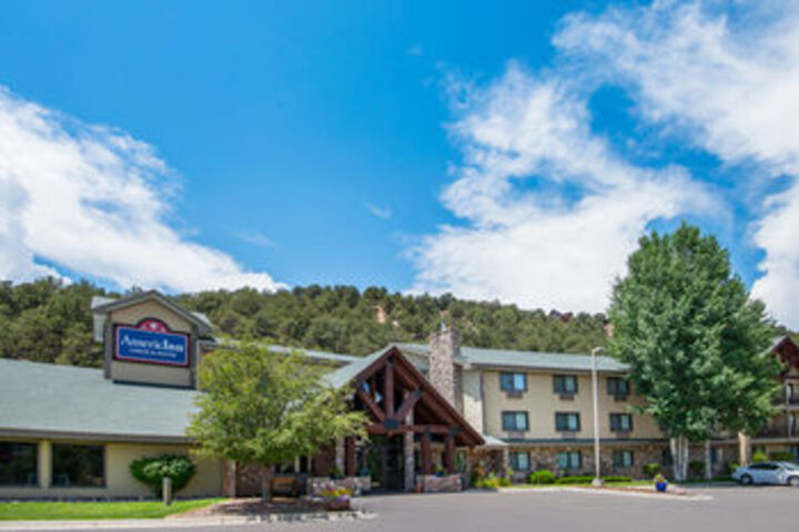 Hotel 10 of 50