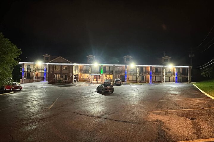 Hotel 37 of 40