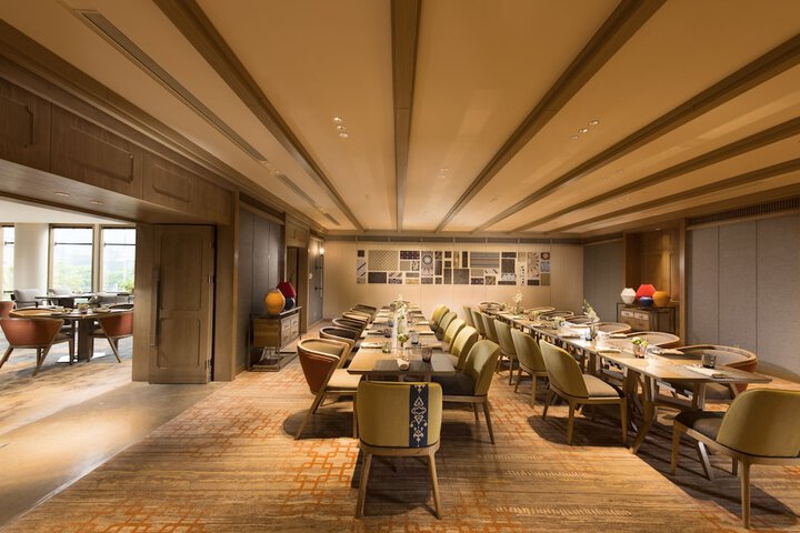 Dining 69 of 120