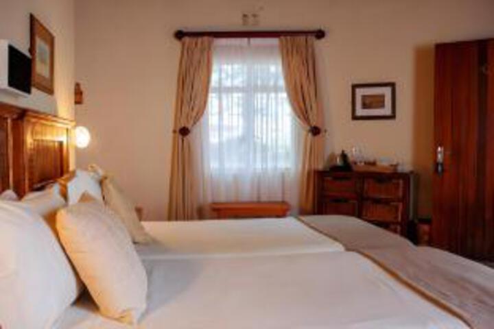 Room 45 of 120