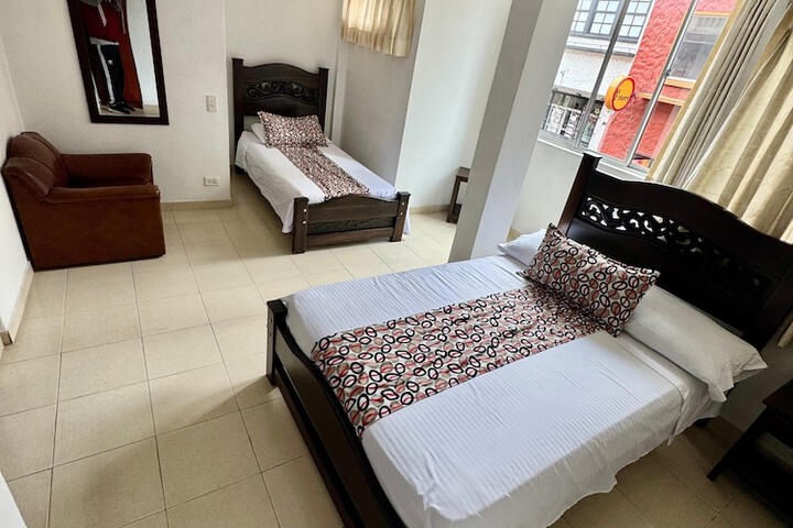 Room 13 of 49