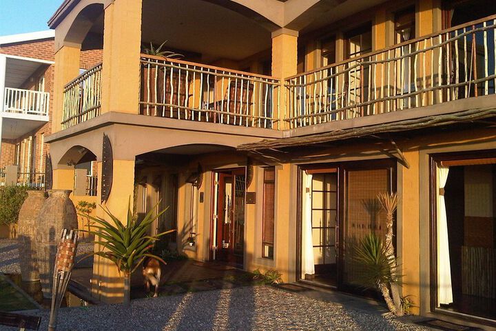 Exterior of UMNENGE LODGE