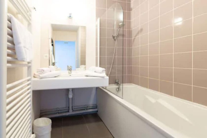 Bath Photo