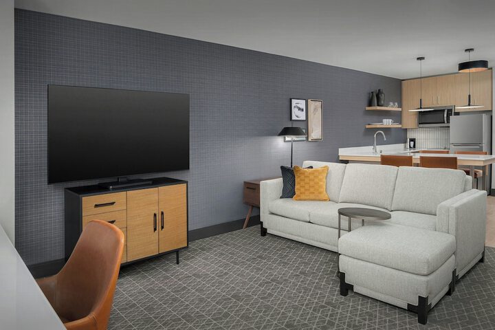 Room 26 of 52