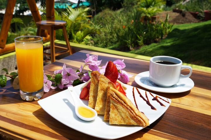 Breakfast/Coffee Service 120 of 170