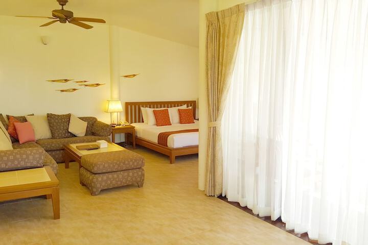 Room 29 of 436