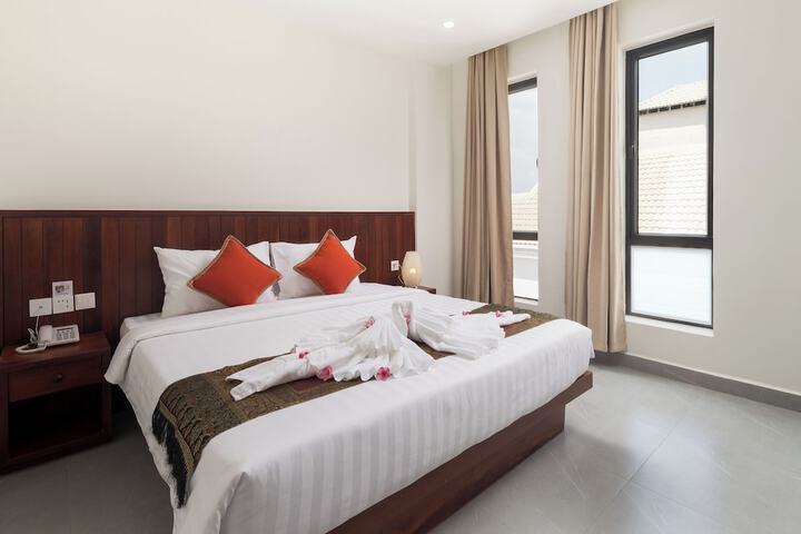 Room 4 of 40