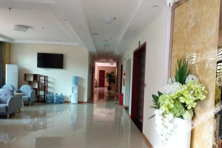 Hotel Interior 18 of 22