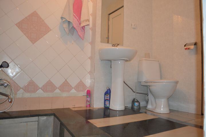 Room 26 of 28
