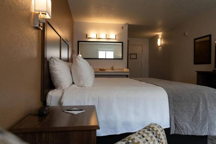 Image of The Riviera Motor Lodge