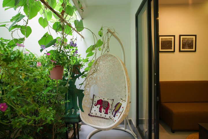 Room 27 of 318
