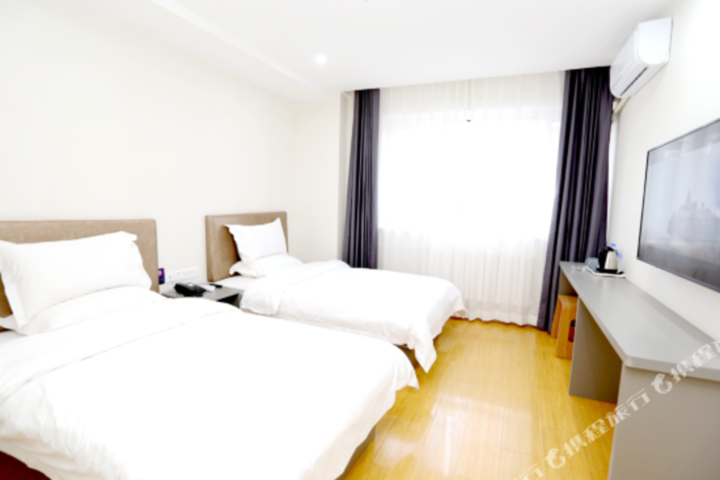 Dalian Platinum Hotel