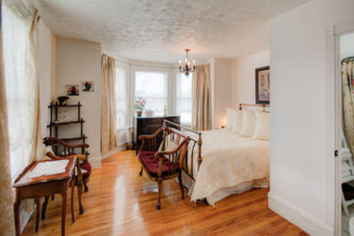 Room 20 of 40