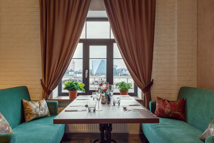 Dining 72 of 89