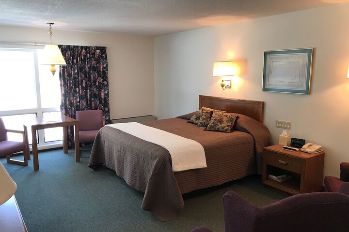 Room 18 of 44