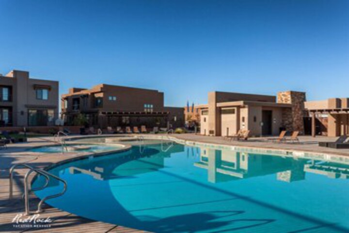 Pool 39 of 73