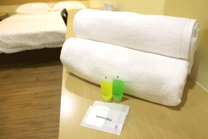 Room 15 of 24