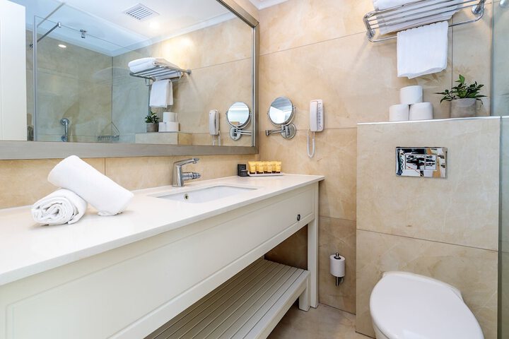 Bathroom Interior Photo