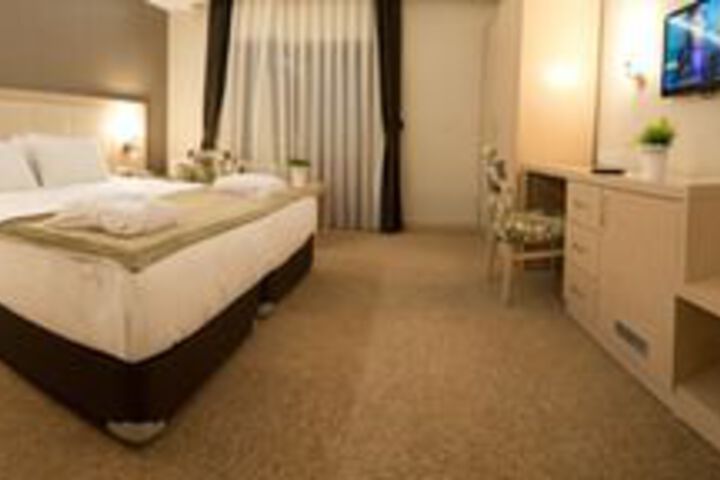 Suite Photo