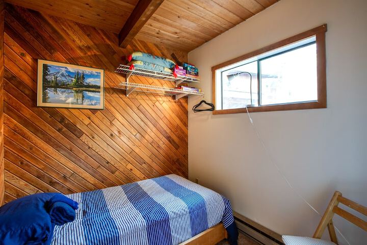 Room 3 of 26