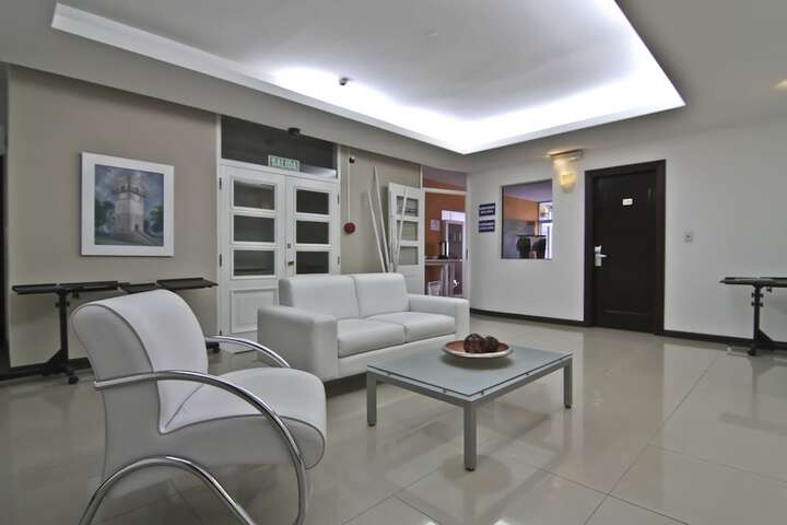 Guest Lobby