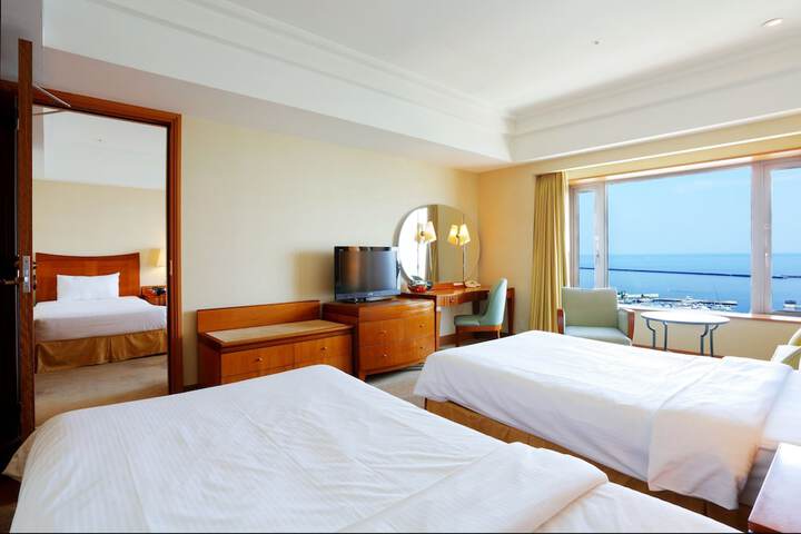 Room 20 of 72