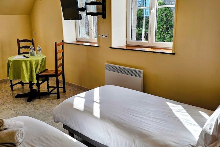 Room 19 of 89