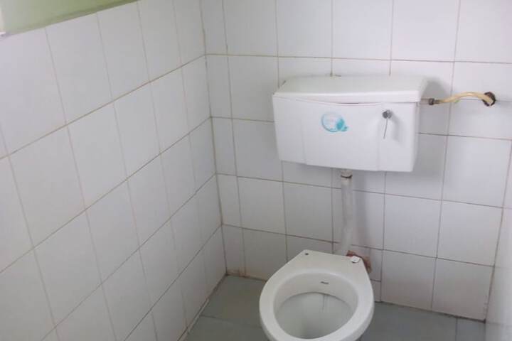 Room 6 of 22