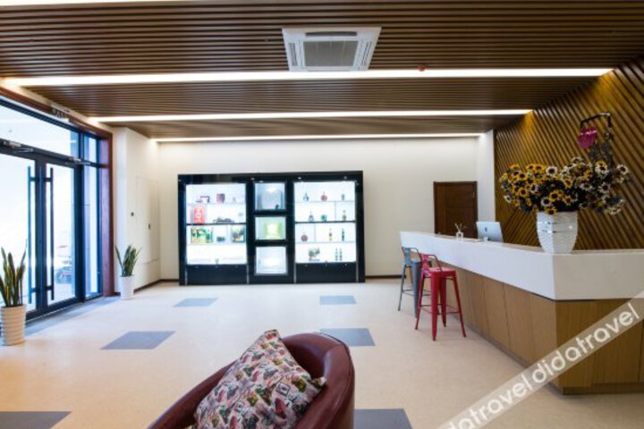 Rose Blooming Hotel