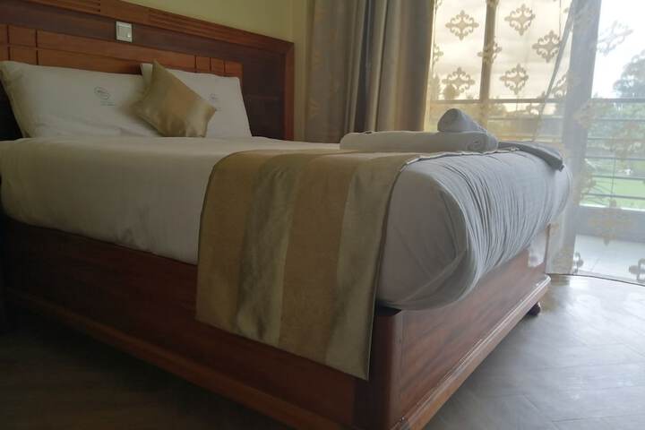 Room 15 of 17